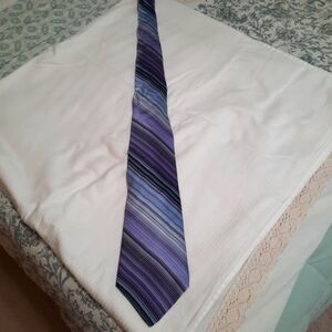 Zylos George Machado Mens New 100% Imported Silk Purple Teal Stripe